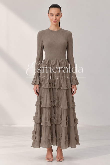Pleated Perfection Dress In Cocoa